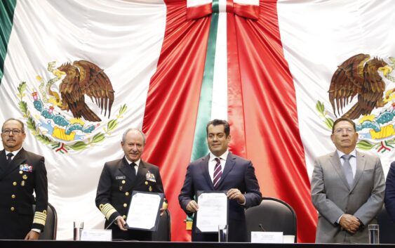 Recibe Sergio Gutiérrez Luna al Secretario de Marina en la Cámara de Diputados