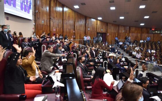 Aprueban integración de las 40 comisiones permanentes