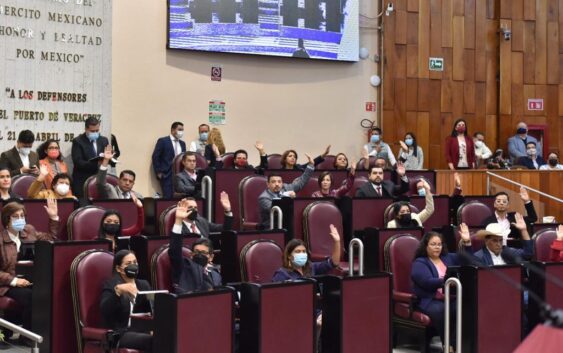 Respalda GL Morena recortar excesivo gasto público en los partidos políticos de Veracruz: Gómez Cazarín
