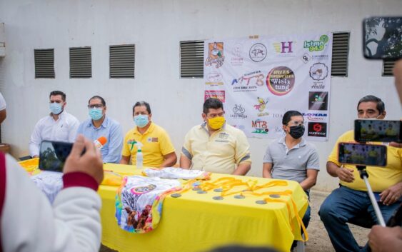 Carrera ciclista “Ruta correcta” impulsada por el alcalde Cuitlahuac Condado