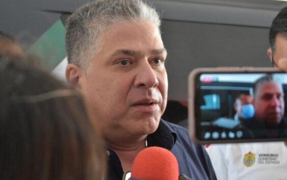 Persecución “peliculesca” en la capital veracruzana deja un muerto y tres heridos.