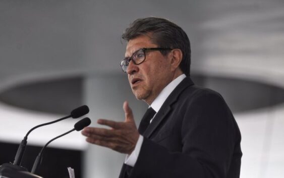 Morena sobrevive por el presidente López Obrador: Monreal