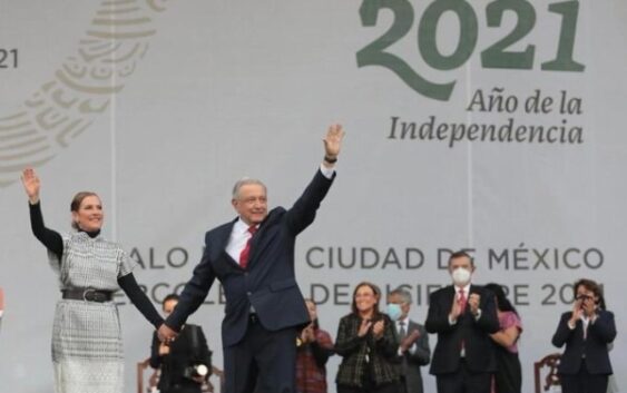 ¡LA OVACIÓN A NAHLE!