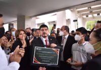 Zenyazen Escobar, ejemplo de servidor público cercano a la gente