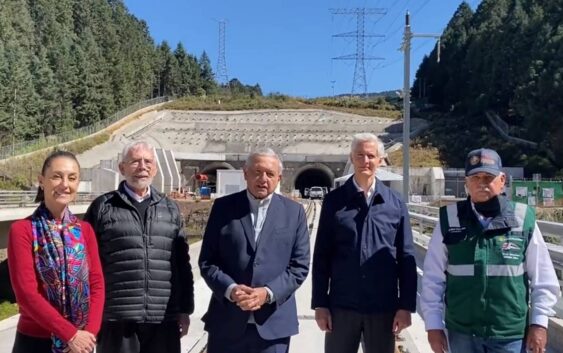 AMLO se compromete a inaugurar el Tren Interurbano en septiembre de 2023