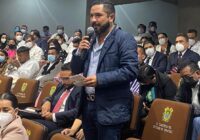 Jaime de la Garza le exige cuentas al Secretario de salud