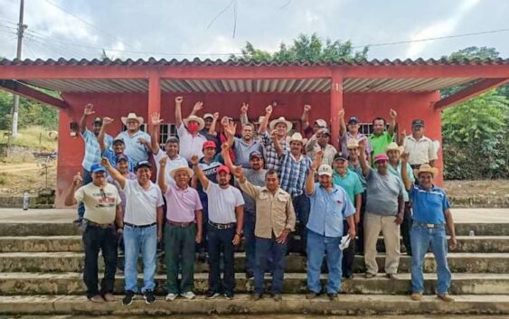 Ayuntamiento de Sayula de Alemán inauguró obras en la comunidad 27 de septiembre