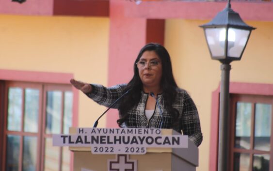 Rinde protesta Fanny Muñoz como Alcaldesa de Tlalnehuayocan