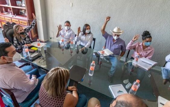 Rinden protesta la administración 2022-2025 en Acayucan