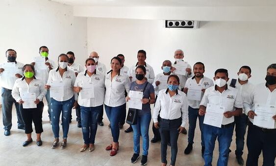 La alcaldesa Gabriela Valdez, los exhortó a trabajar responsablemente en cada una de sus áreas
