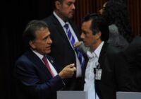 Cuitláhuac trata de lavar culpas: Yunes Linares