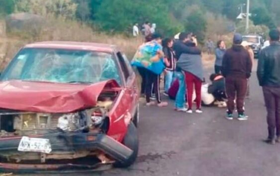 Ebrio atropella a ciclistas en San Felipe del Progreso; hay muertos y heridos