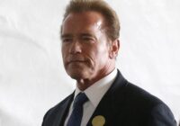 Arnold Schwarzenegger sufre accidente automovilístico; mujer fue llevada al hospital