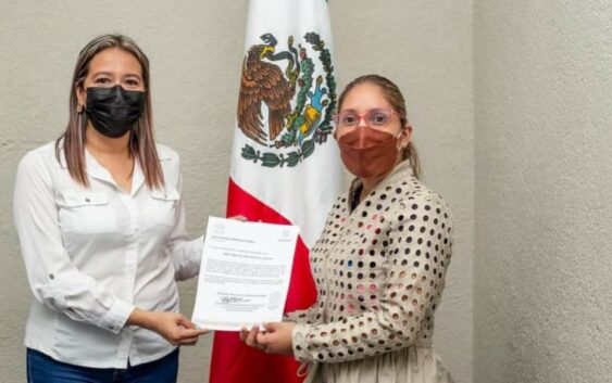 En Acayucan Rosalba Rodríguez refrenda el compromiso con las mujeres y nombra a la titular del Instituto Municipal de la Mujer