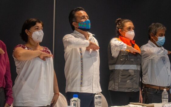 Toma protesta Consejo Municipal de Protección Civil en Álamo