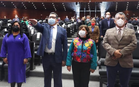 Rinde protesta Miguel Ángel Pérez Navarrete como diputado federal