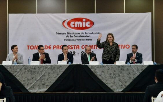 Atestigua Presidenta del Congreso local toma de protesta de Comité Directivo de la CMIC Norte