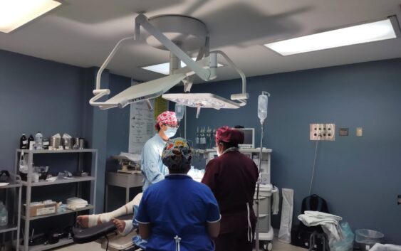 Formará Hospital General de Zona No. 32 de Minatitlán médicos especialistas