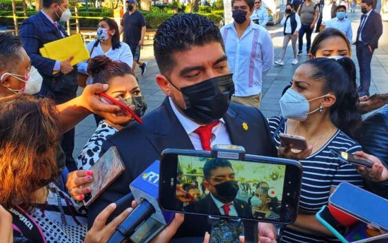 Designar cargos a modo son tiempos que ya quedaron atrás: Zenyazen Escobar