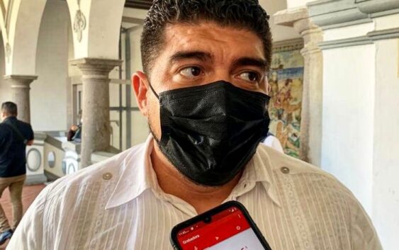 Zenyazen Escobar afirma, para reparar escuelas robadas se requiere trabajo en conjunto