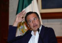 Cuitláhuac responde Canaco de Coatzacoalcos y rechaza que ciudadanos se armen