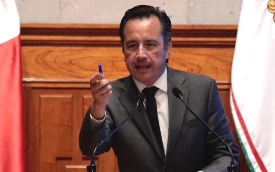 Gobernador enviará nueva iniciativa de ley para proteger a policías de agresiones con armas de fuego