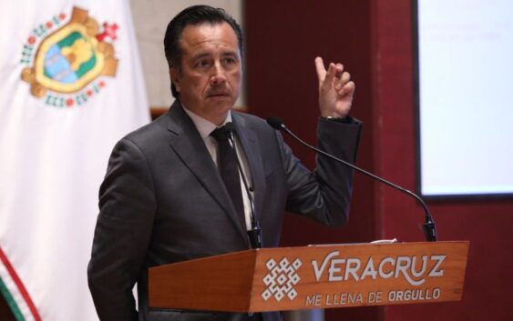 PRI, PAN y Convergencia fueron los que aprobaron el texto de 2003 que corrige la SCJN: Cuitláhuac