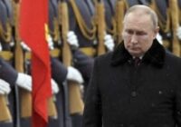 Putin llama al ejército de Ucrania a “tomar el poder” en Kiev y califica al gobierno de “neonazis y drogadictos”