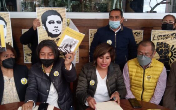 Las mujeres del PRD , Familiares y Amigos de Rogelio Franco Exigen su Liberacion…
