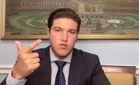 El gobernador de Nuevo Leon Samuel García festeja en redes sociales la detención de “El Bronco”.