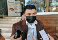 Iván Edilberto Munguía Vargas, regidor único de Ayahualulco, denunció al alcalde Arturo Morales Rosas intentó quitarle la Comisión de Hacienda y Patrimonio Municipal Iván Edilberto Munguía Vargas, regidor único de Ayahualulco, denunció al alcalde Arturo Morales Rosas intentó quitarle la Comisión de Hacienda y Patrimonio Municipal