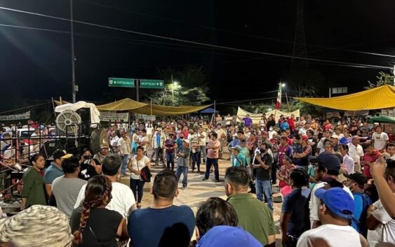 Sigue el cierre de autopista y carreteras del sur