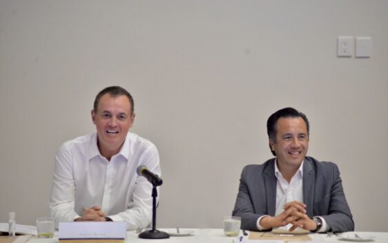 Gobernador da la bienvenida a Constellation Brands para invertir en Veracruz