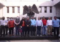 Media diputado Gómez Cazarín en conflicto y logra retiro del bloqueo en Oteapan