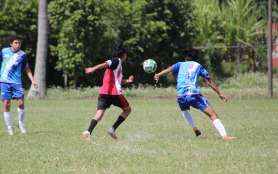 LANZA COMUDE LIGAS MUNICIPALES DE FÚTBOL