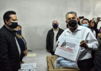 Avanza democratización de la Sección 32 del SNTE con la entrega de documentación para la intención de registro de planilla Avanza democratización de la Sección 32 del SNTE con la entrega de documentación para la intención de registro de planilla