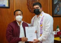 Zenyazen nombra al nuevo delegado regional de la SEV en Tuxpan Zenyazen nombra al nuevo delegado regional de la SEV en Tuxpan