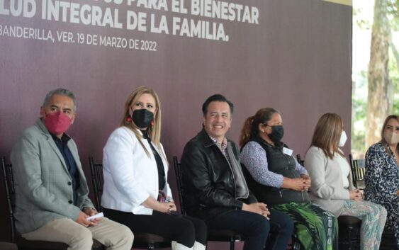 Acciones por la población garantizan acceso a la salud integral de la familia: Cuitláhuac García