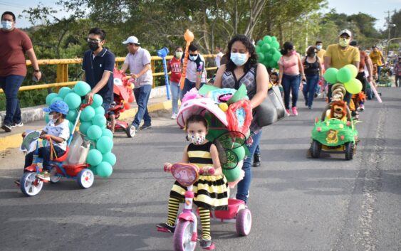 Éxito total Desfile de la Primavera 2022 en Nanchital