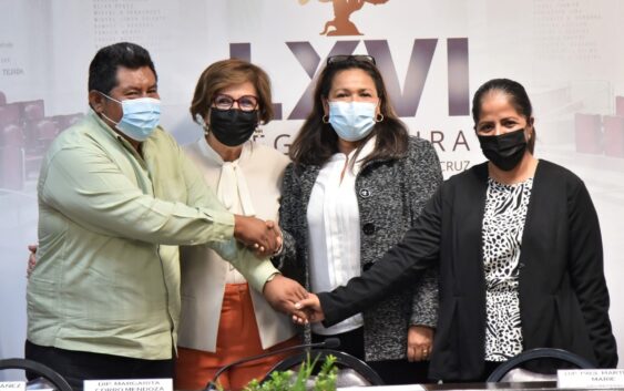 Concilia Comisión de Gobernación en conflictos de autoridades municipales