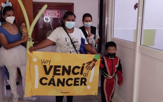 OncoCREAN del HGZ No. 36 del IMSS Veracruz Sur da de alta a paciente pionero