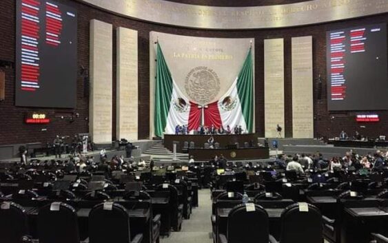 Aplazan discusión de reforma eléctrica hasta el domingo