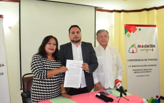 Hipólito Deschamps, denunciado ante la FGE por robo al ayuntamiento de Medellín