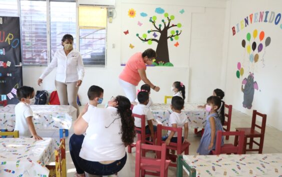 Regresan a clases en el CADI Divino Niño