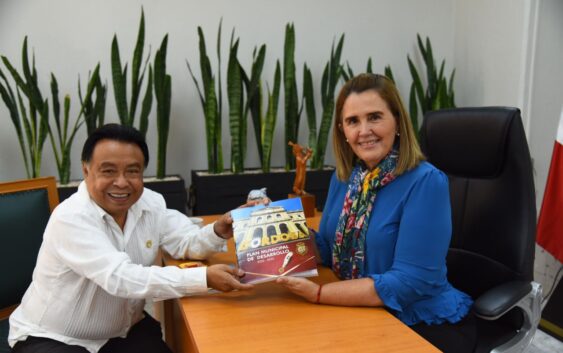 Recibe Presidenta del Congreso Plan Municipal de Desarrollo de Córdoba