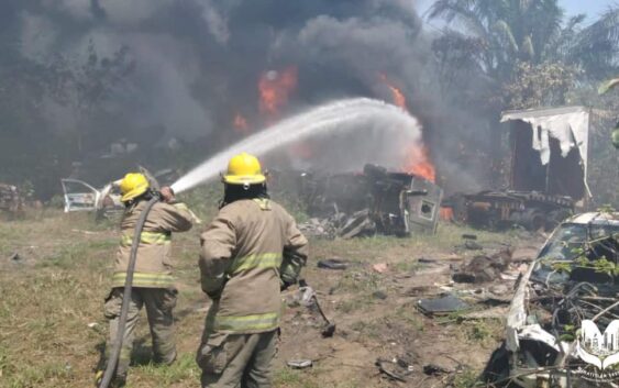 ▪️Protección Civil atiende incendios en distintas zonas de Minatitlán