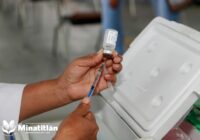 Continúan las jornadas de vacunación de refuerzo para la población de 18 años y más en Minatitlán