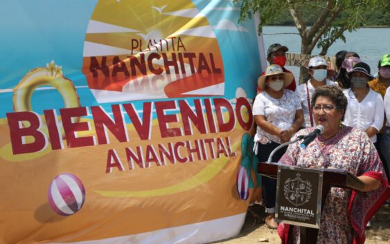 Inaugura Esmeralda Mora Playita de Nanchital