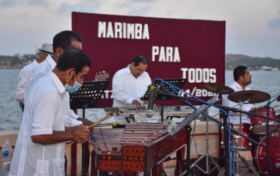 Porteños y visitantes disfrutaron con “Marimba para Todos”