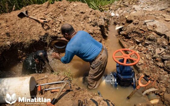 Instalan Válvula de Sectorización en la Red de Agua Potable de Minatitlán